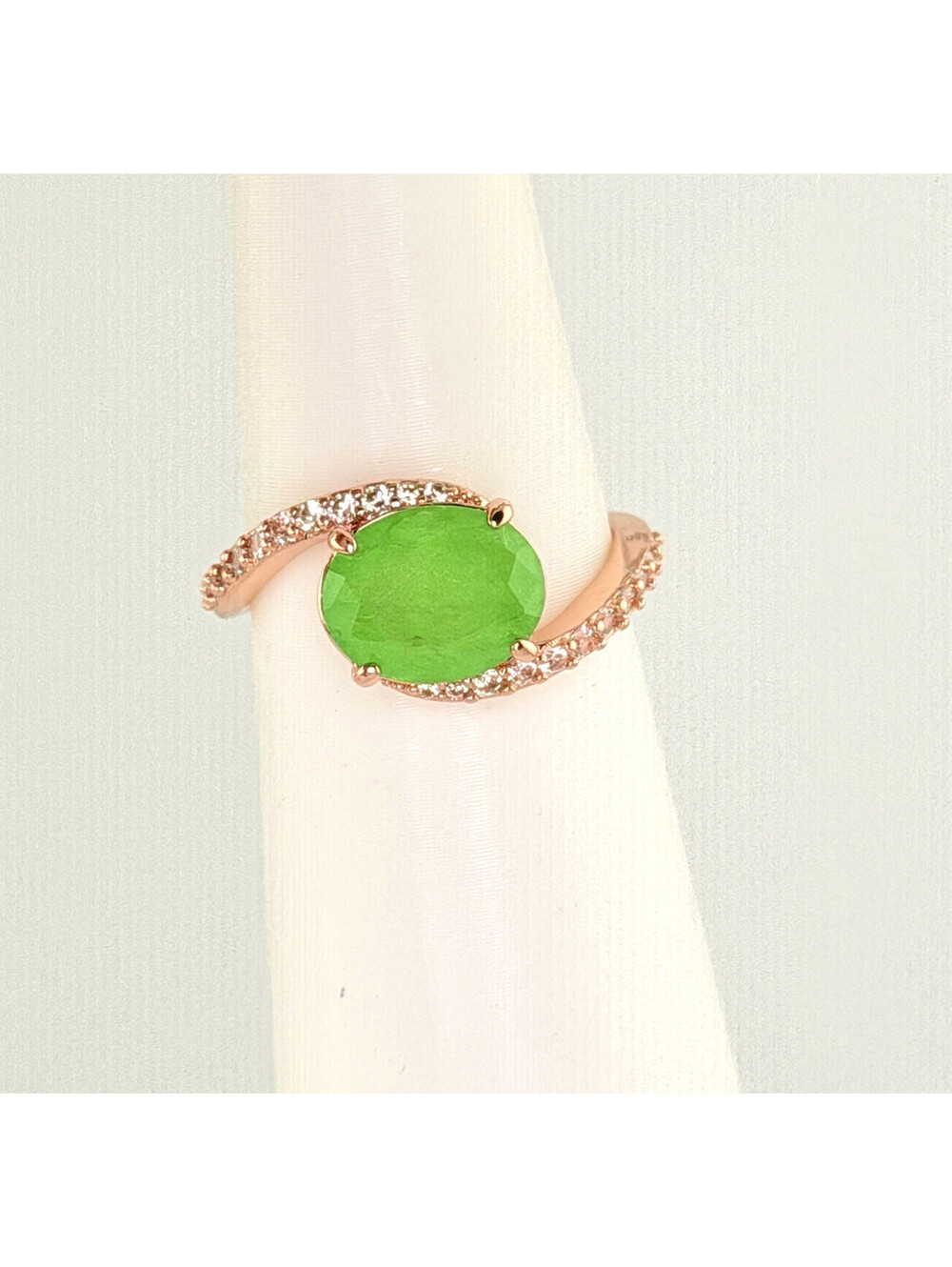 Bomb Party August RBP7886 Sz 7 "Looking Chic" Peridot +Quartz on Rose Gold